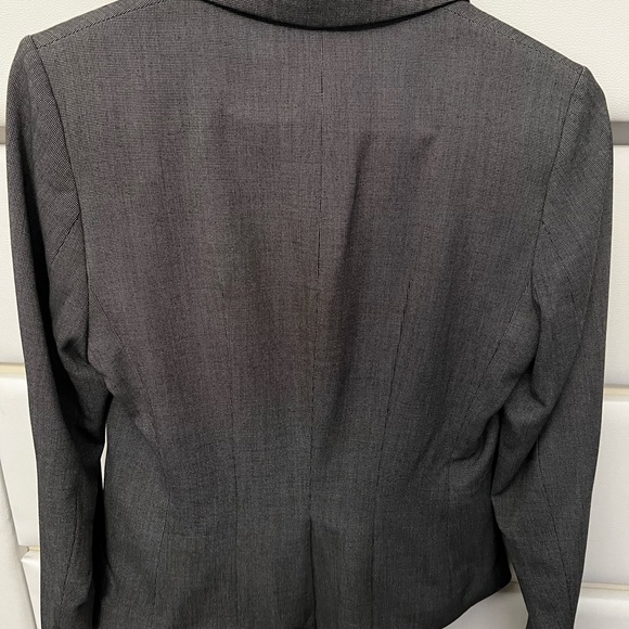 Grey Blazer - Picture 4 of 4
